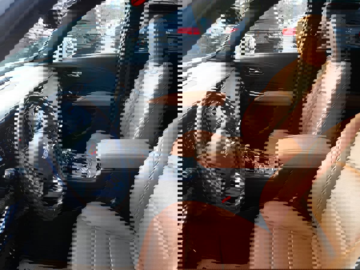 Used 2019 Cadillac XT4 Sport image 10