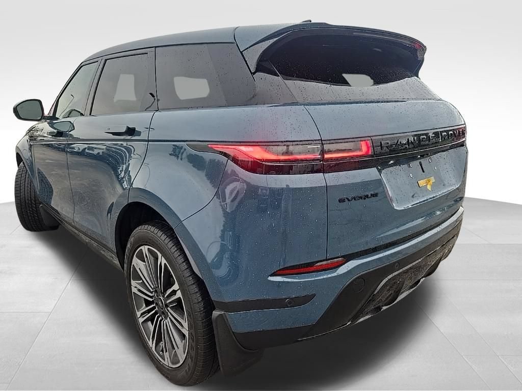 Used 2024 Land Rover Range Rover Evoque S AWD/4WD image 3