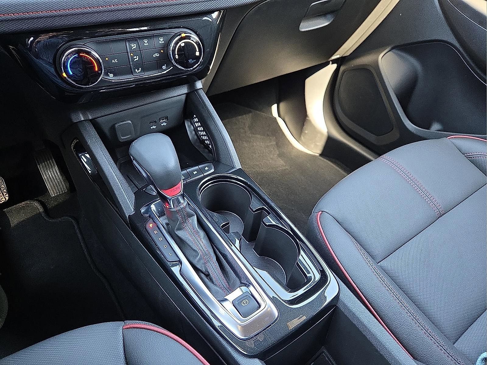 Used 2026 Chevrolet TrailBlazer RS image 25