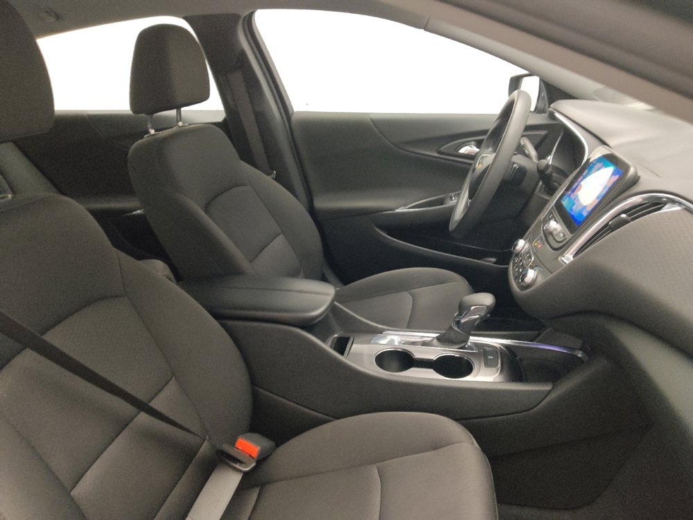 Used 2021 Chevrolet Malibu LT FWD image 21