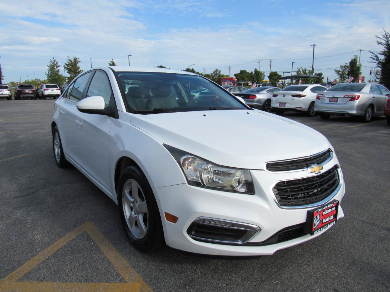 Used 2016 Chevrolet Cruze LT FWD image 8