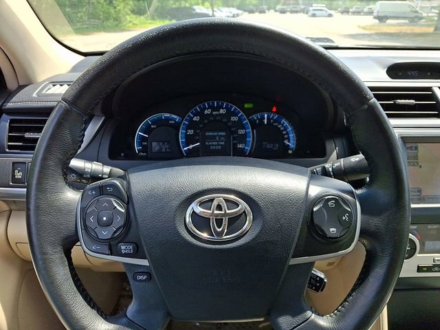 Used 2012 Toyota Camry XLE w/ Leather Pkg FWD image 24