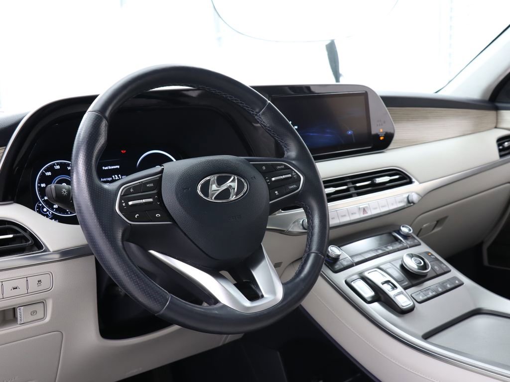 Used 2021 Hyundai Palisade Calligraphy w/ Cargo Package image 16