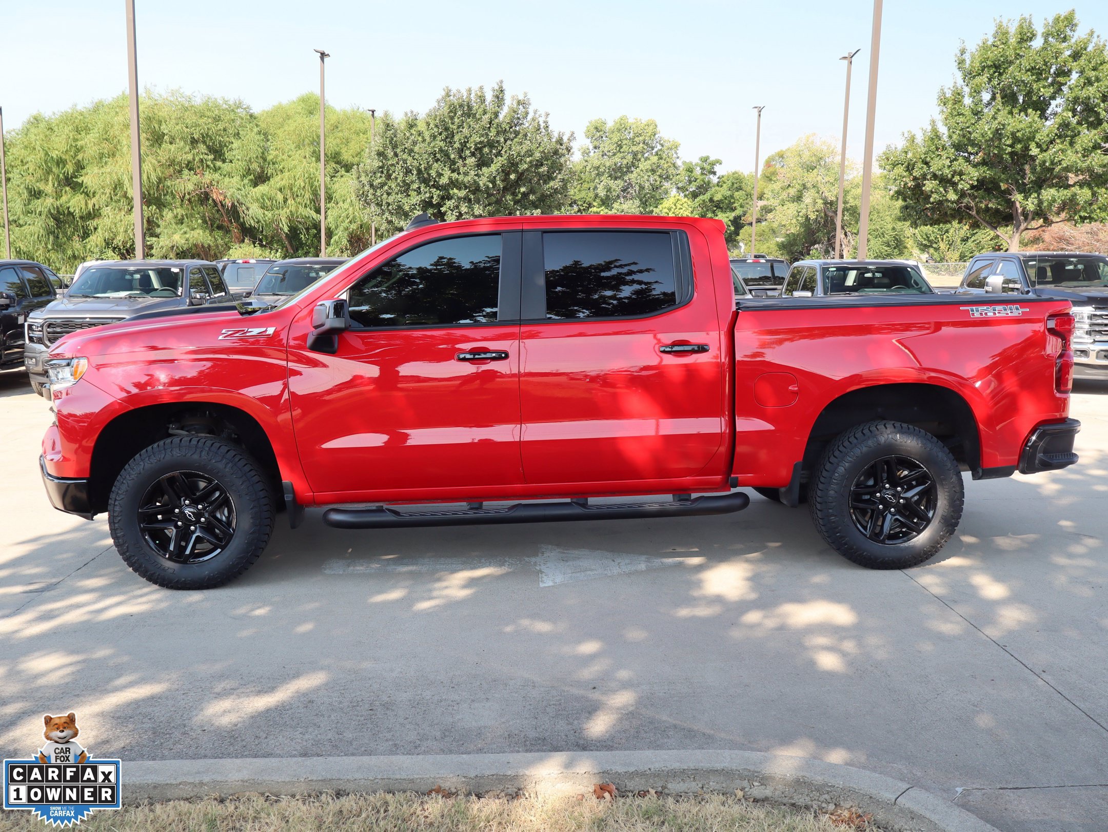 Used 2024 Chevrolet Silverado 1500 LT Trail Boss w/ Convenience Package II AWD/4WD image 9