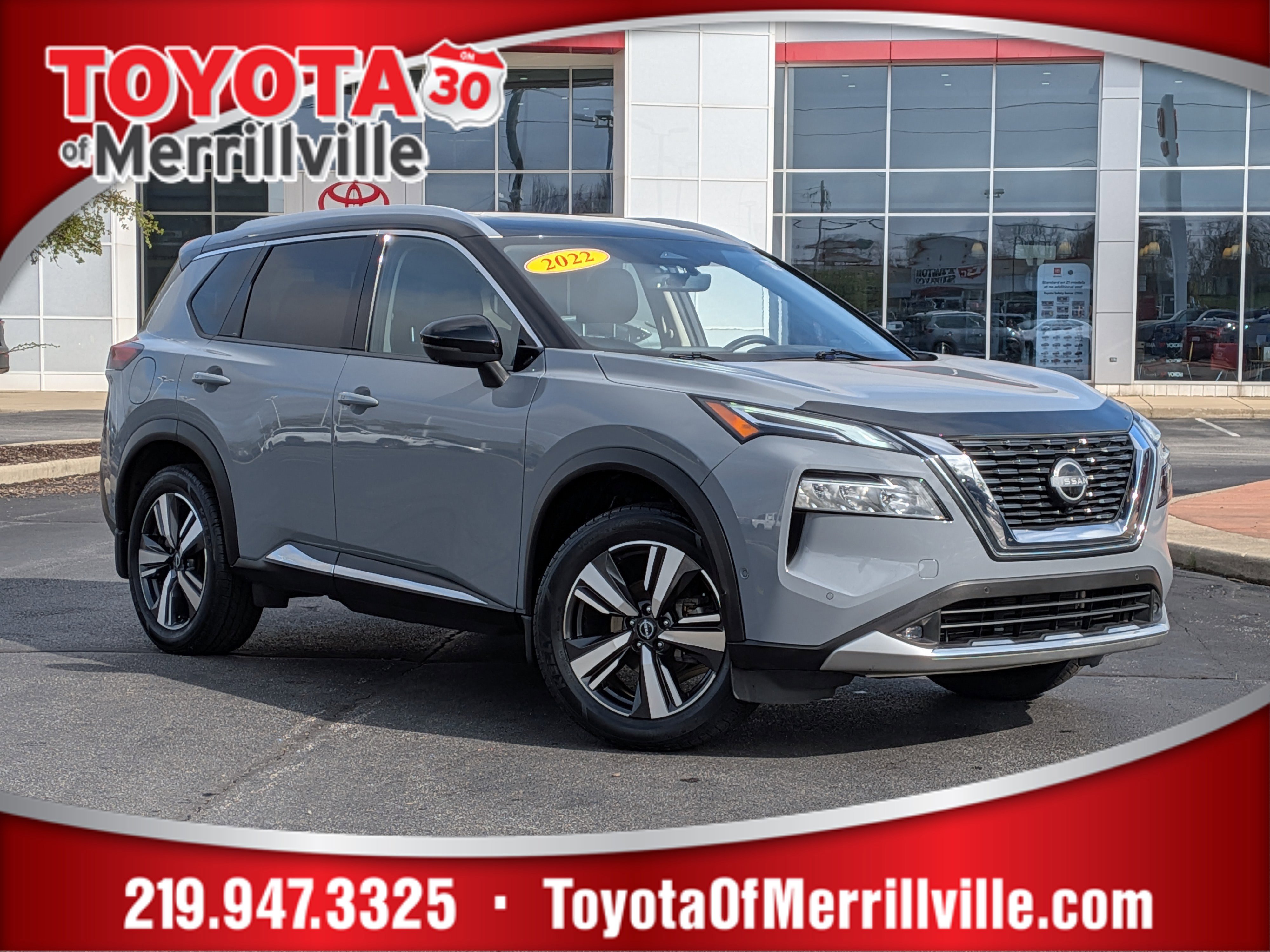 Used 2022 Nissan Rogue Platinum w/ Head-Up Display Package AWD/4WD image 1