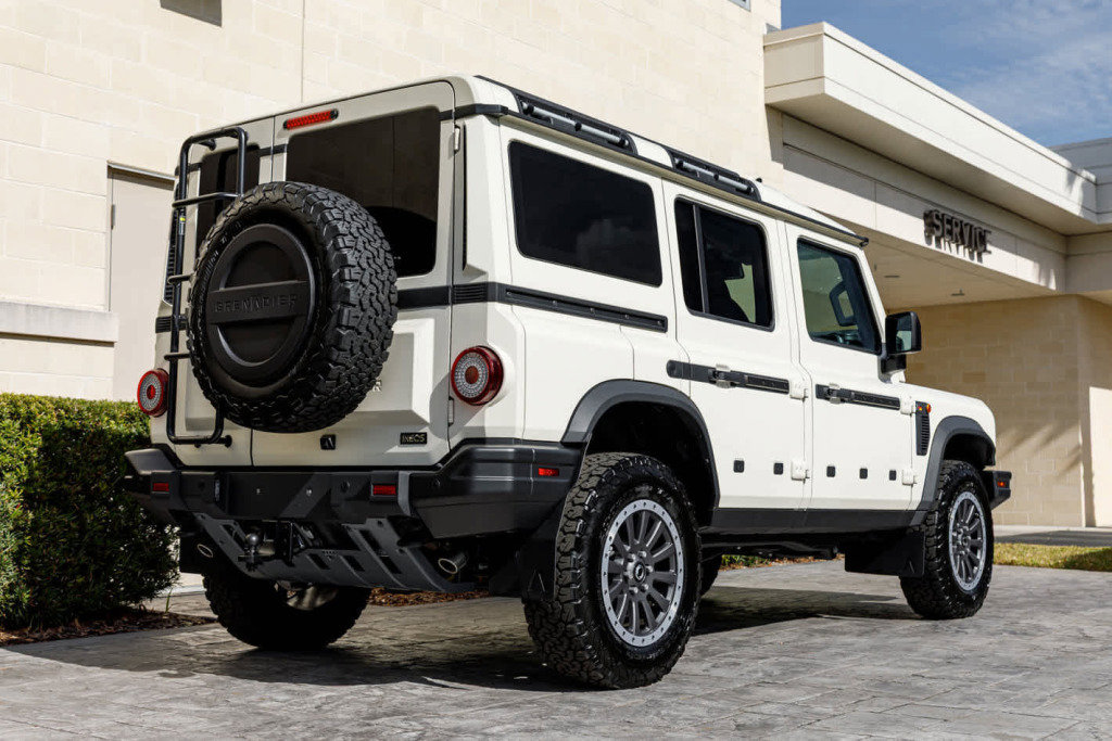 New 2025 INEOS Grenadier Fieldmaster Edition image 25