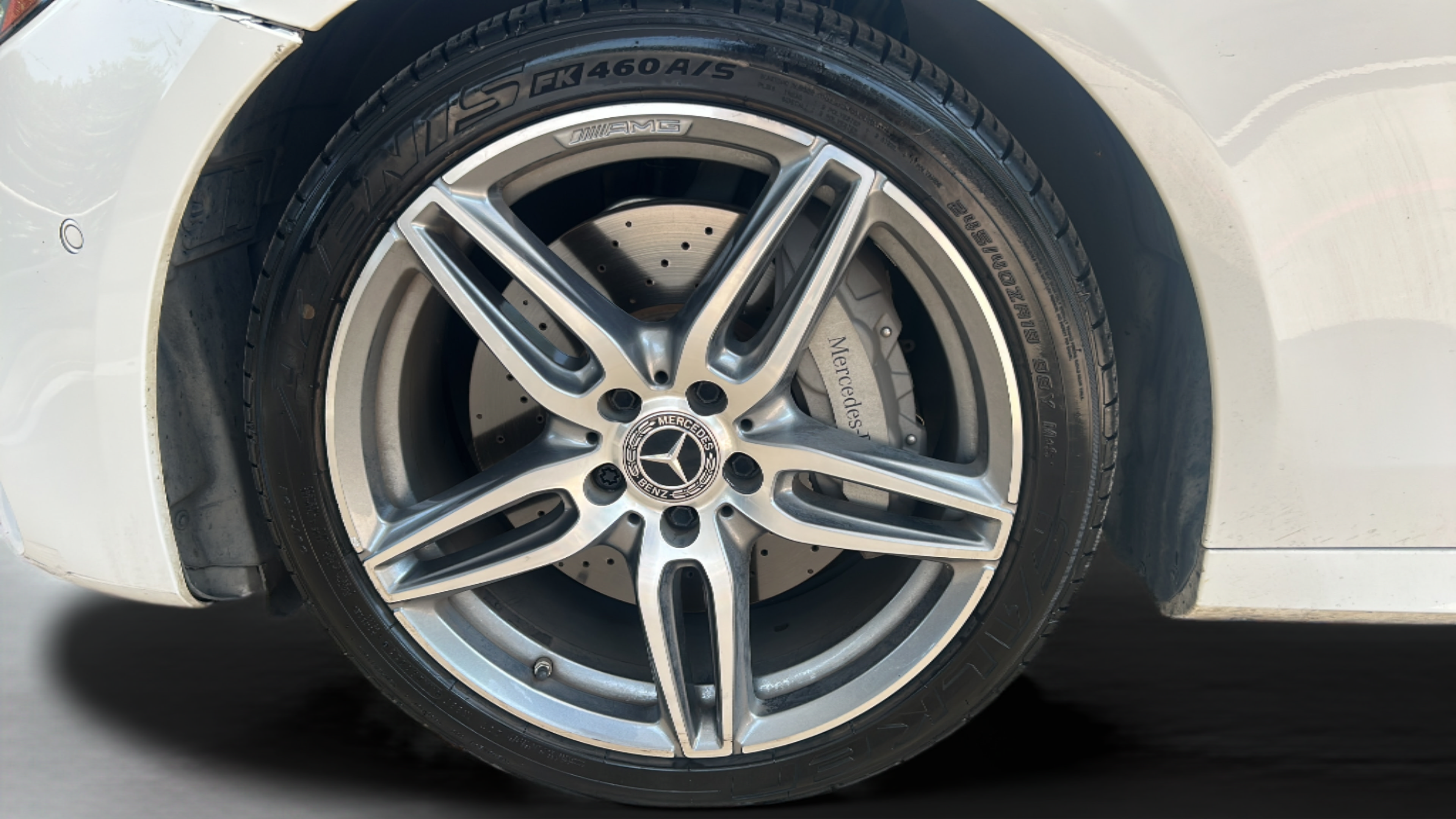 Used 2018 Mercedes-Benz E 300 image 34