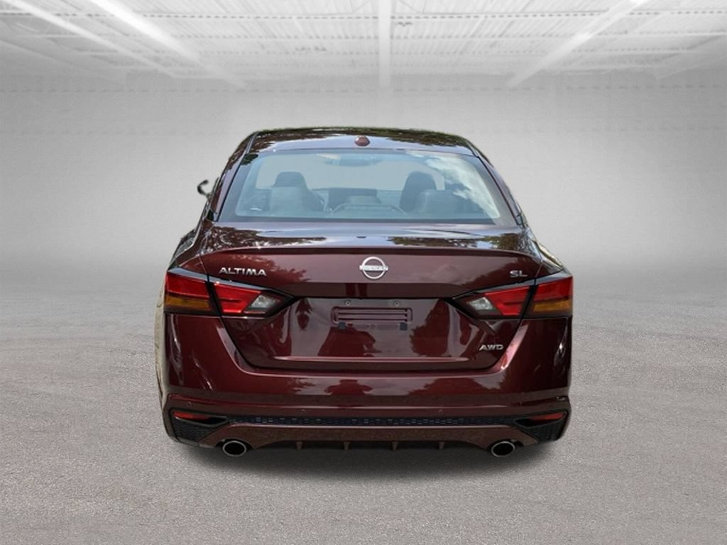 Used 2025 Nissan Altima 2.5 SL AWD/4WD image 4