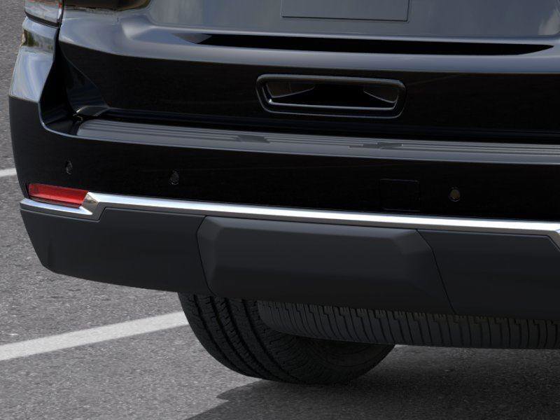 New 2026 Chevrolet Suburban LS w/ LS Custom Edition AWD/4WD image 14