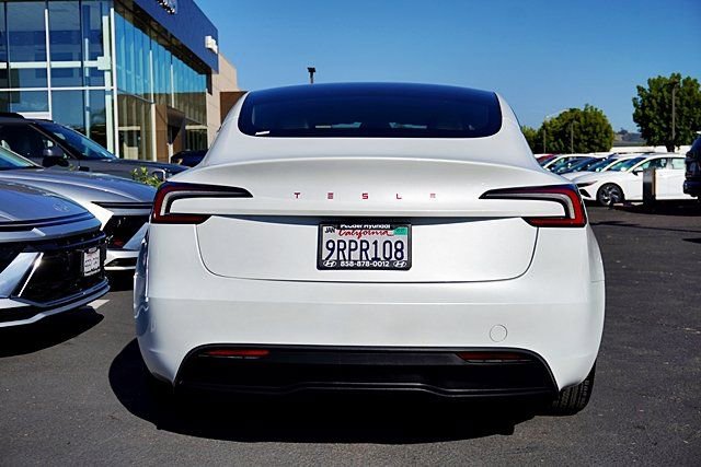 Used 2025 Tesla Model 3 Long Range image 9