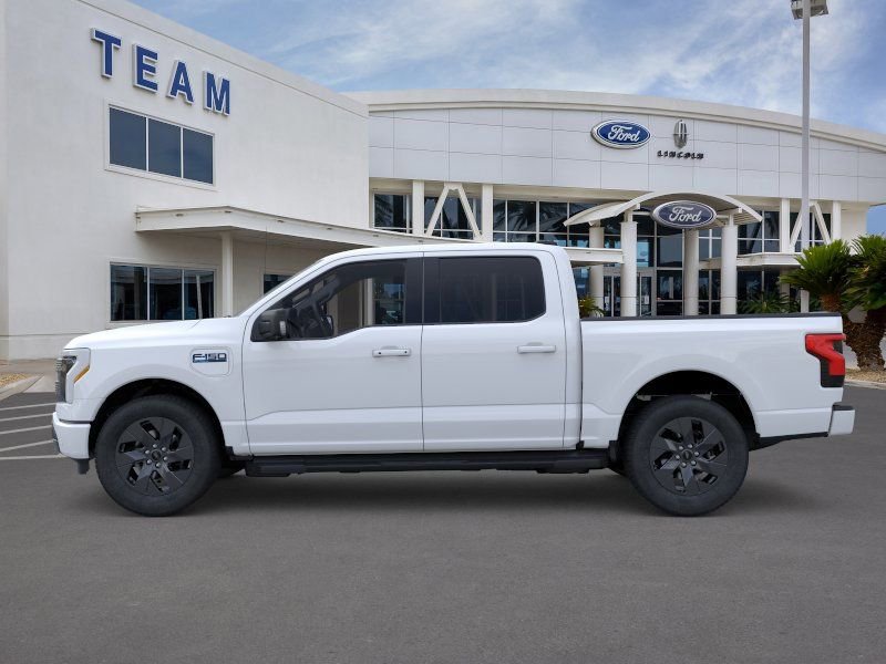 New 2025 Ford F150 Lightning Flash AWD/4WD image 3