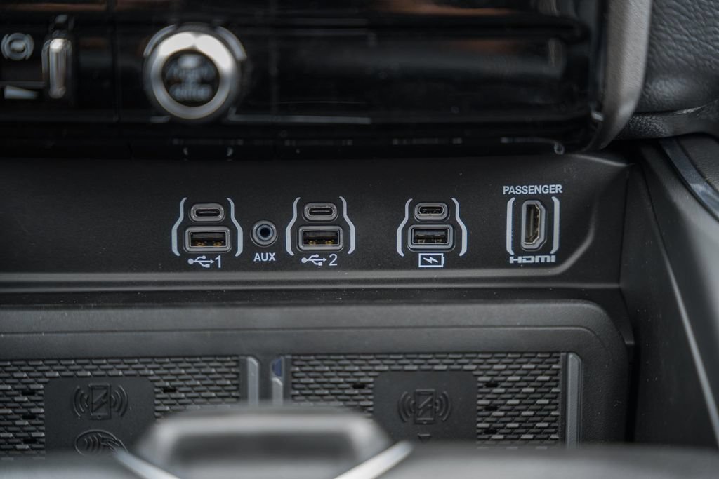 New 2026 RAM 1500 Laramie w/ Night Edition AWD/4WD image 27