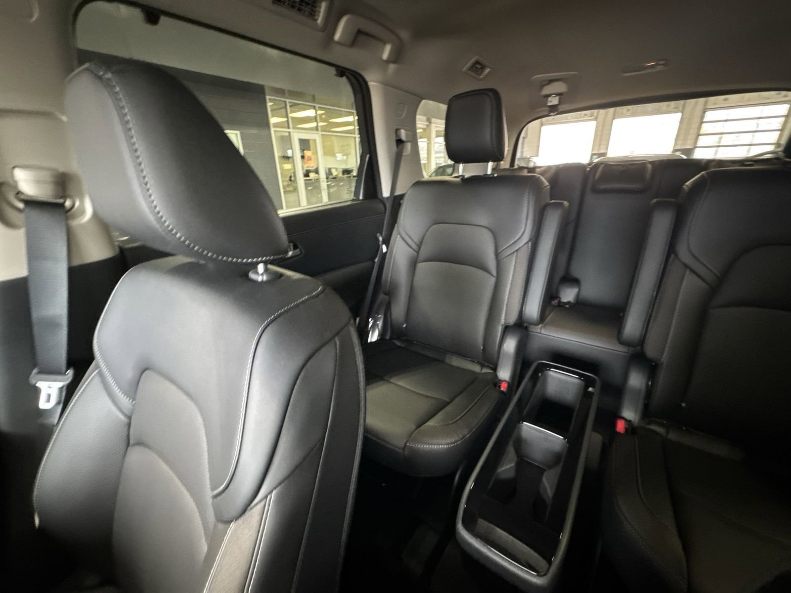 New 2026 Nissan Pathfinder SL AWD/4WD image 4