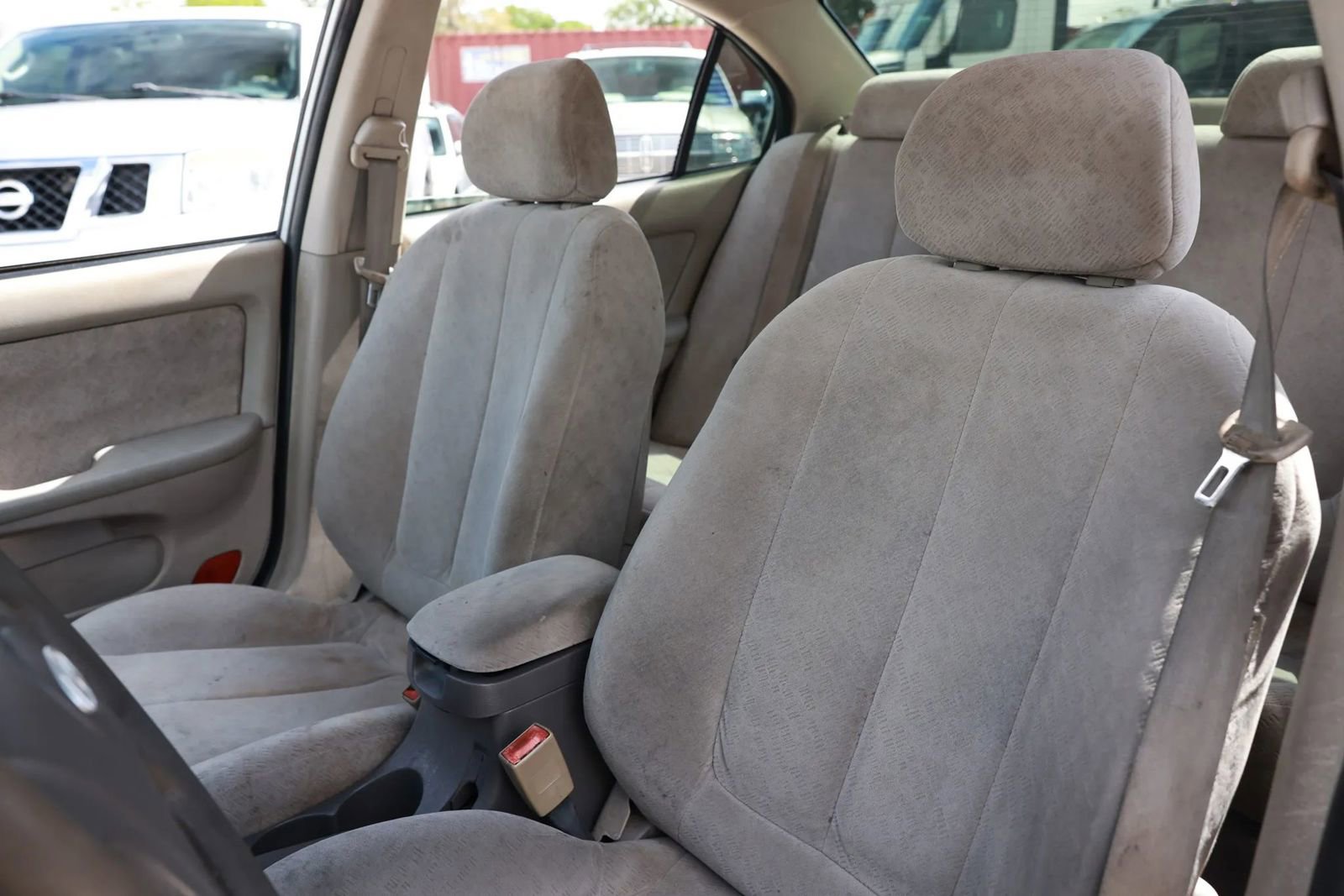 Used 2005 Hyundai Elantra GLS FWD image 12