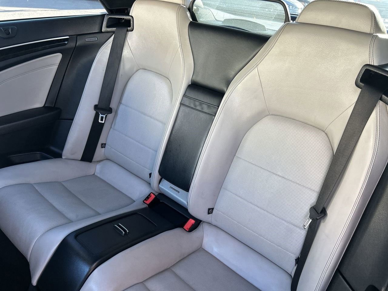 Used 2015 Mercedes-Benz E 550 Cabriolet image 13