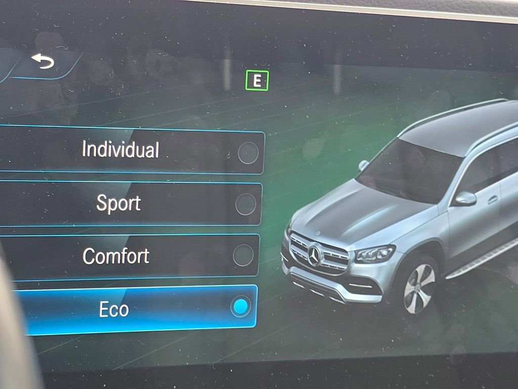 Certified 2022 Mercedes-Benz GLS 450 4MATIC image 34