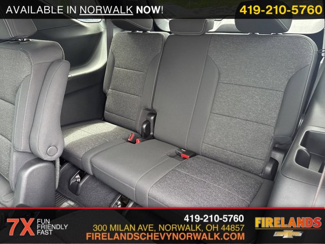New 2025 Chevrolet Traverse LT w/ Driver Confidence Package image 38