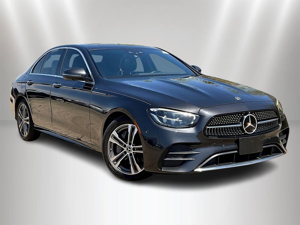 Used 2021 Mercedes-Benz E 350 4MATIC Sedan image 3