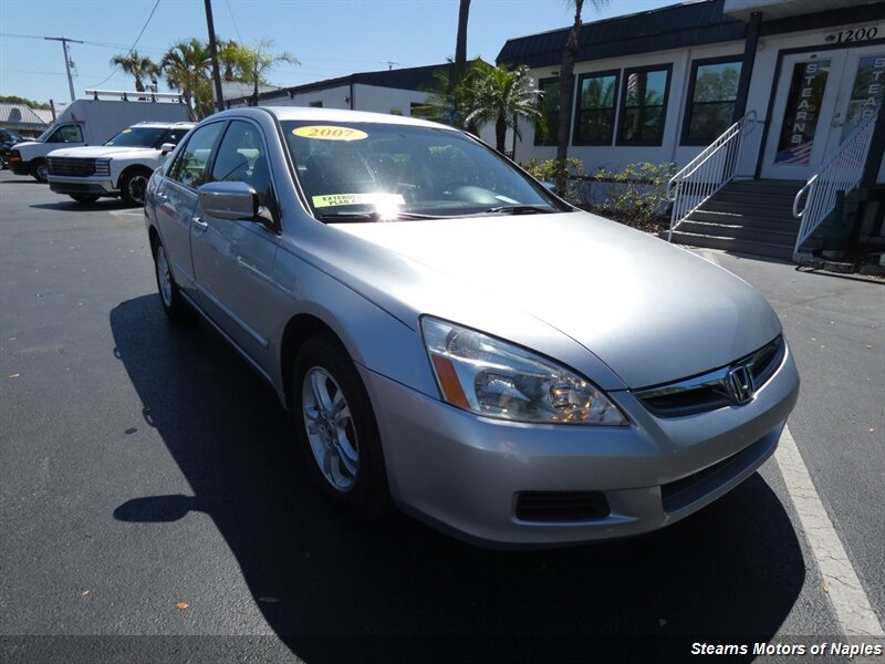 Used 2007 Honda Accord SE image 1