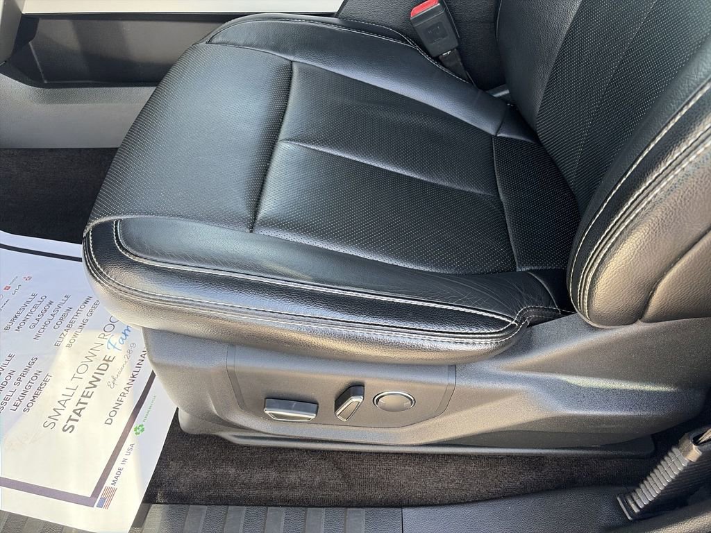 Used 2018 Ford F150 Lariat image 12