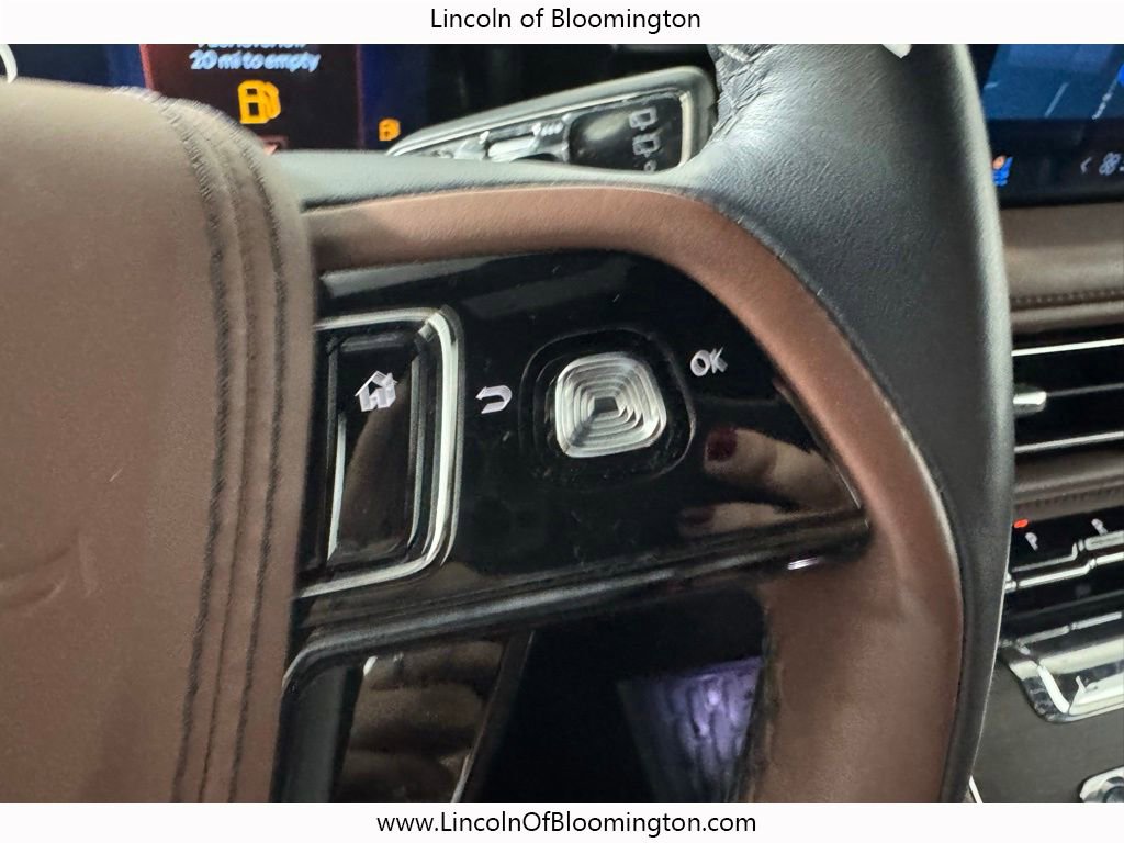 Used 2025 Lincoln Aviator Reserve w/ Equipment Group 201A AWD/4WD image 49