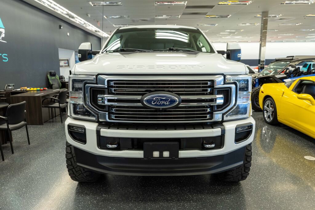 Used 2021 Ford F250 Limited w/ FX4 Off-Road Package image 4