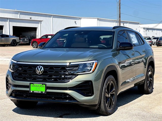 New 2026 Volkswagen Atlas Cross Sport SEL R-Line image 4