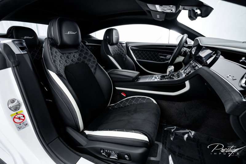 Used 2024 Bentley Continental GT Speed image 35
