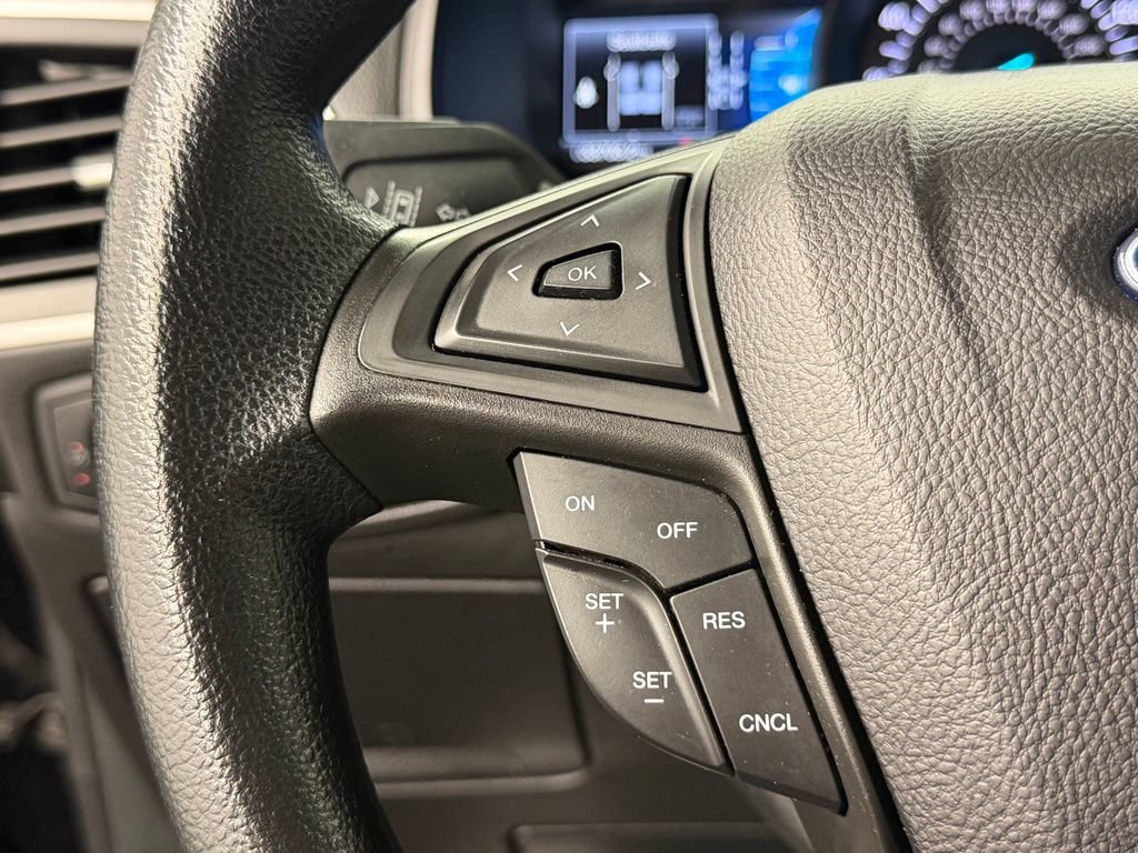 Used 2023 Ford Edge SE w/ Black Appearance Package AWD/4WD image 25