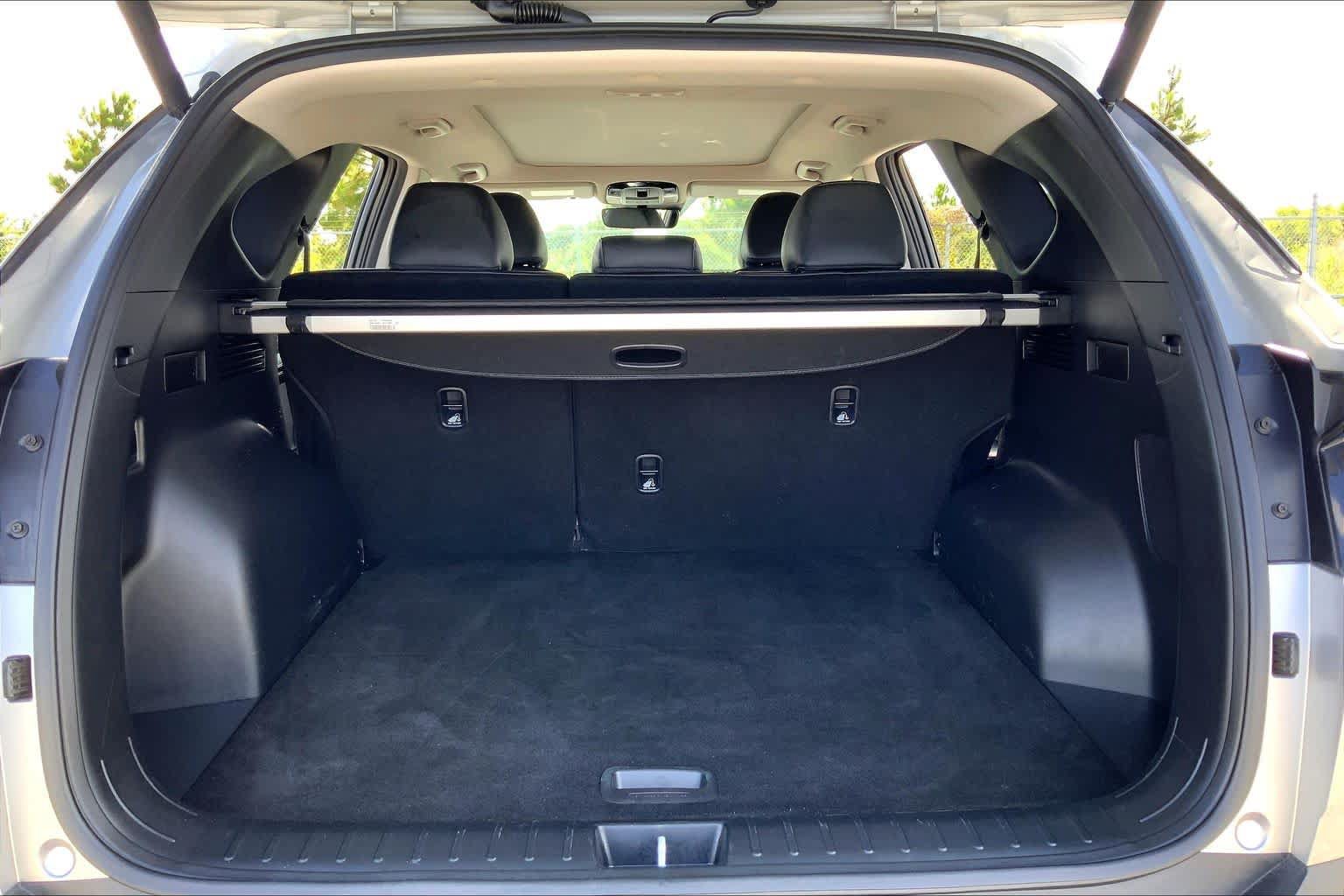 Certified 2022 Hyundai Tucson Limited FWD image 34