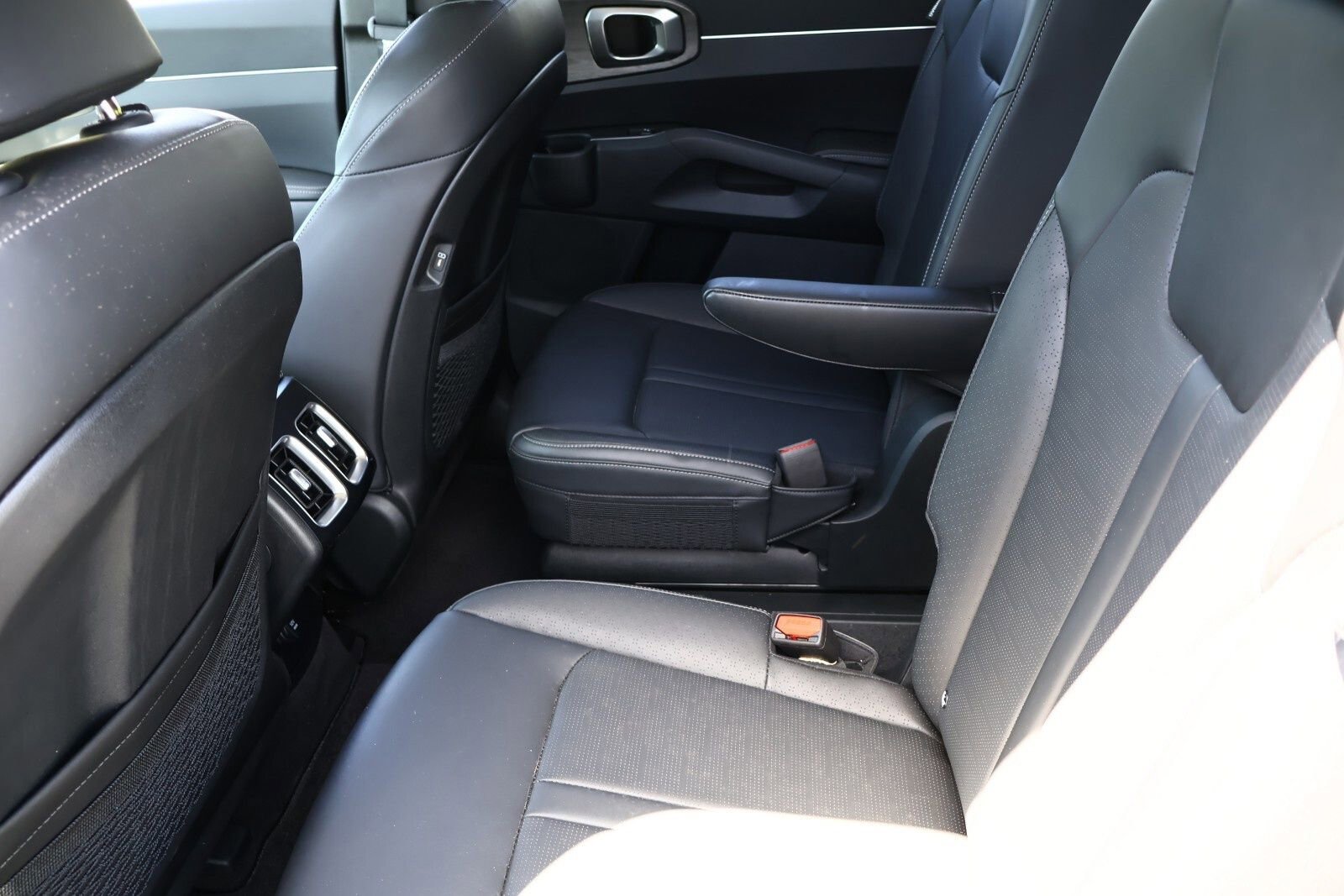 Used 2024 Kia Sorento X-Line EX image 21