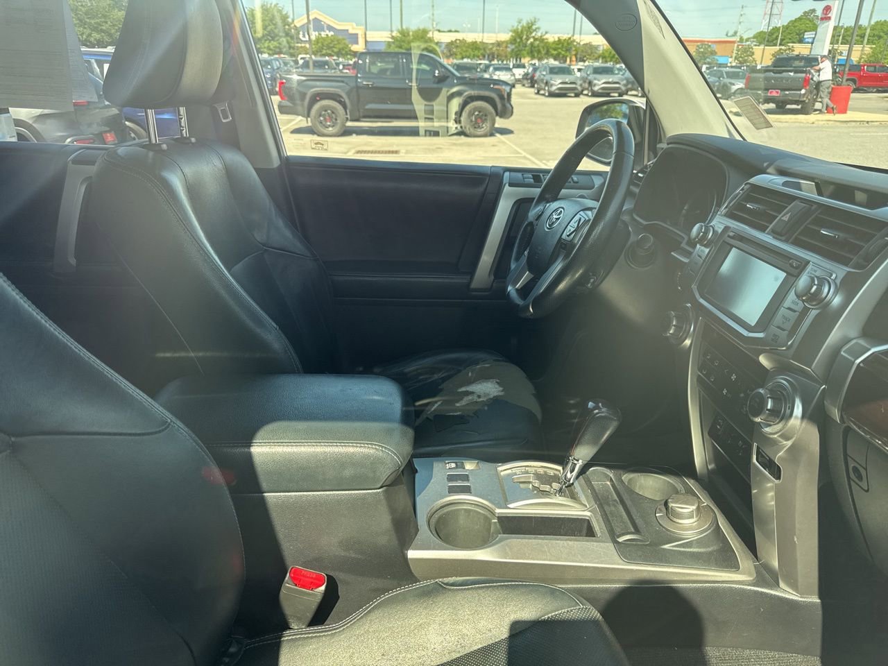 Used 2014 Toyota 4Runner Limited AWD/4WD image 6