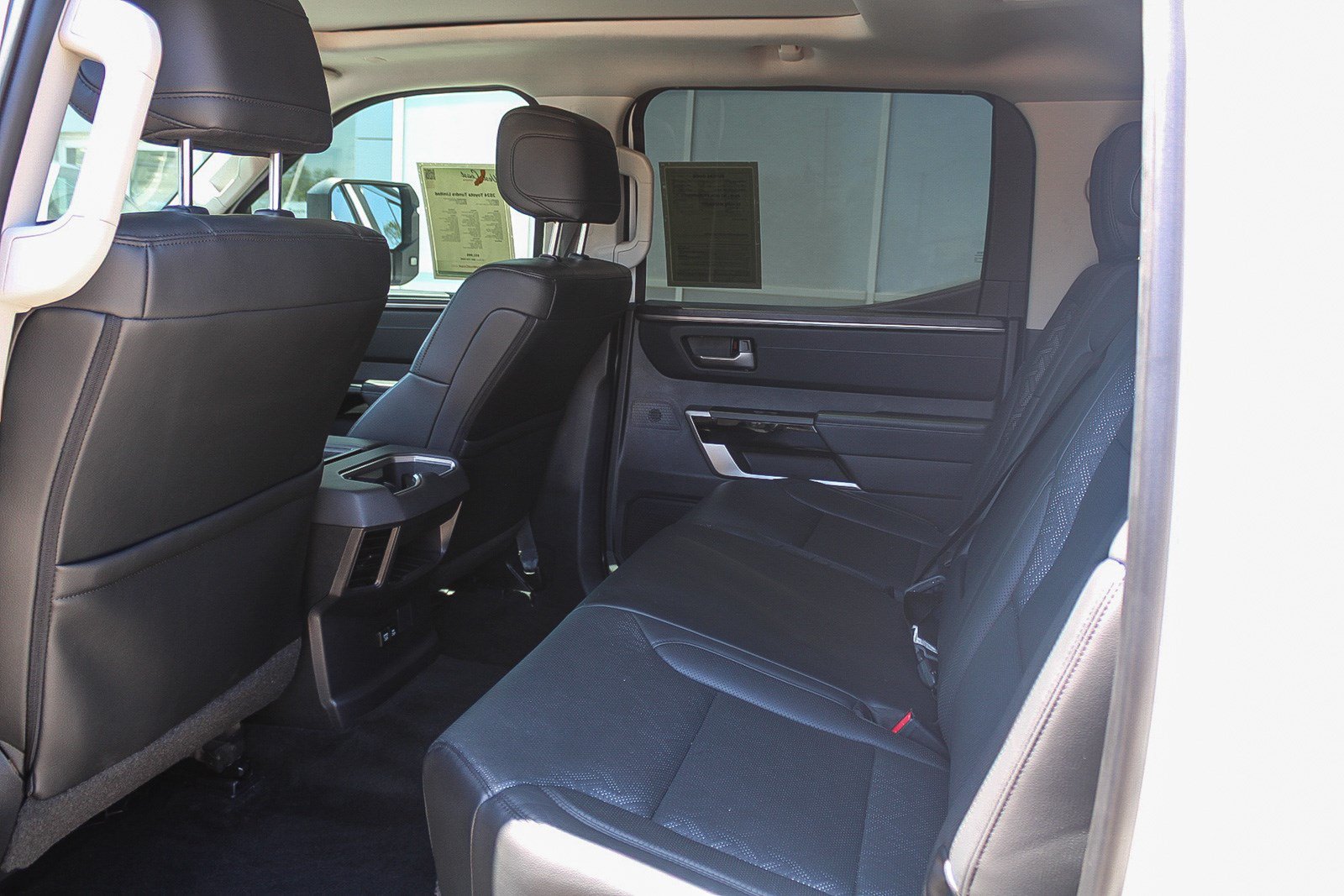 Used 2024 Toyota Tundra Limited AWD/4WD image 20