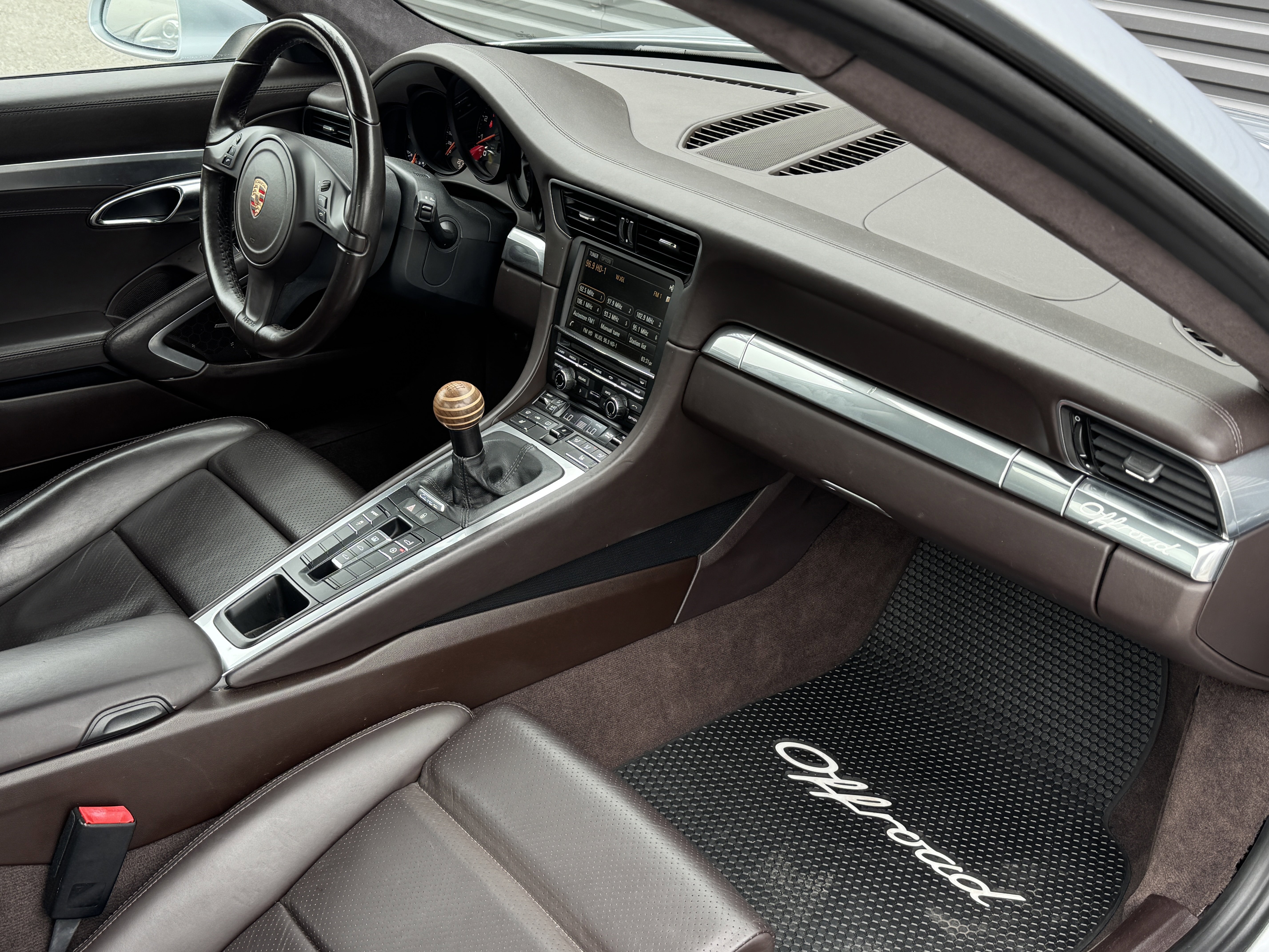 Used 2015 Porsche 911 Carrera RWD image 27