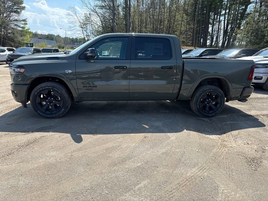 New 2026 RAM 1500 4x4 Crew Cab image 2