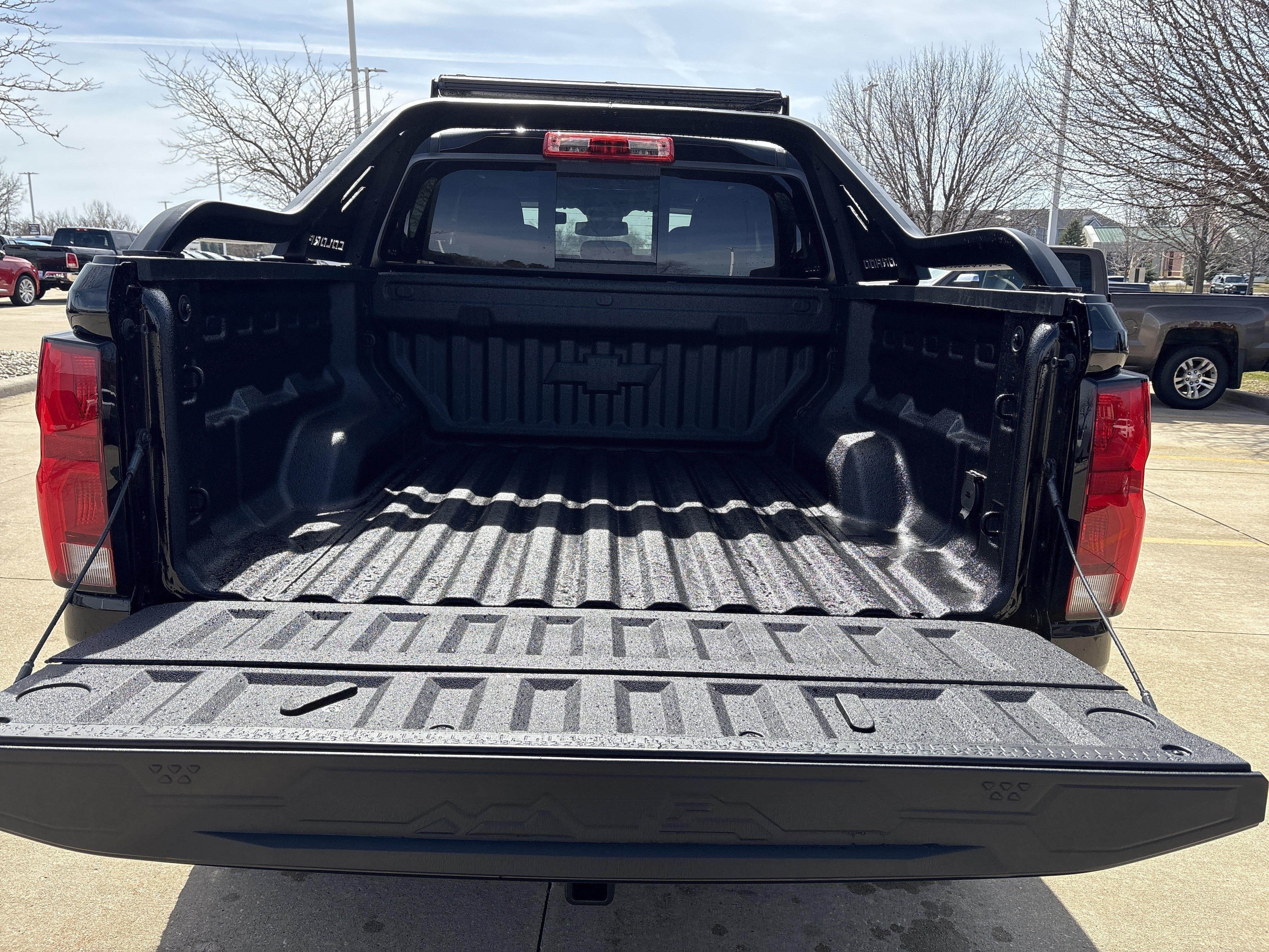 New 2026 Chevrolet Colorado Z71 w/ Midnight Edition AWD/4WD image 14