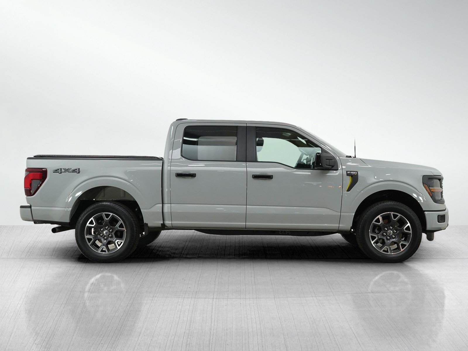 Used 2024 Ford F150 STX AWD/4WD image 6