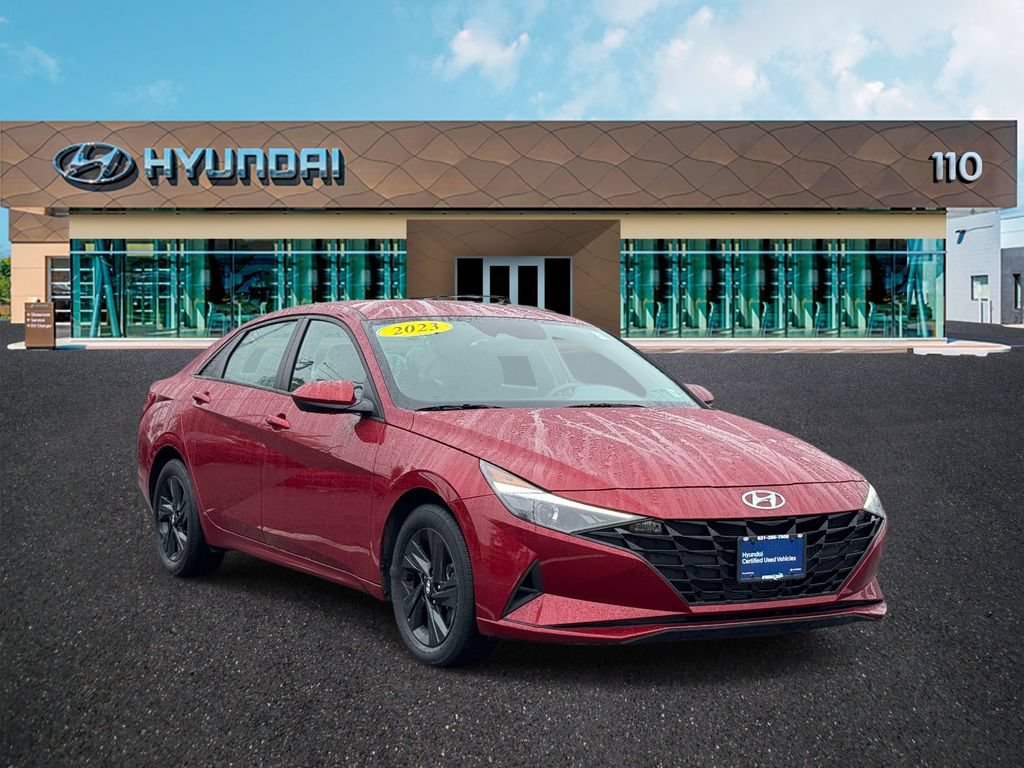Used 2023 Hyundai Elantra SEL w/ Cargo Package