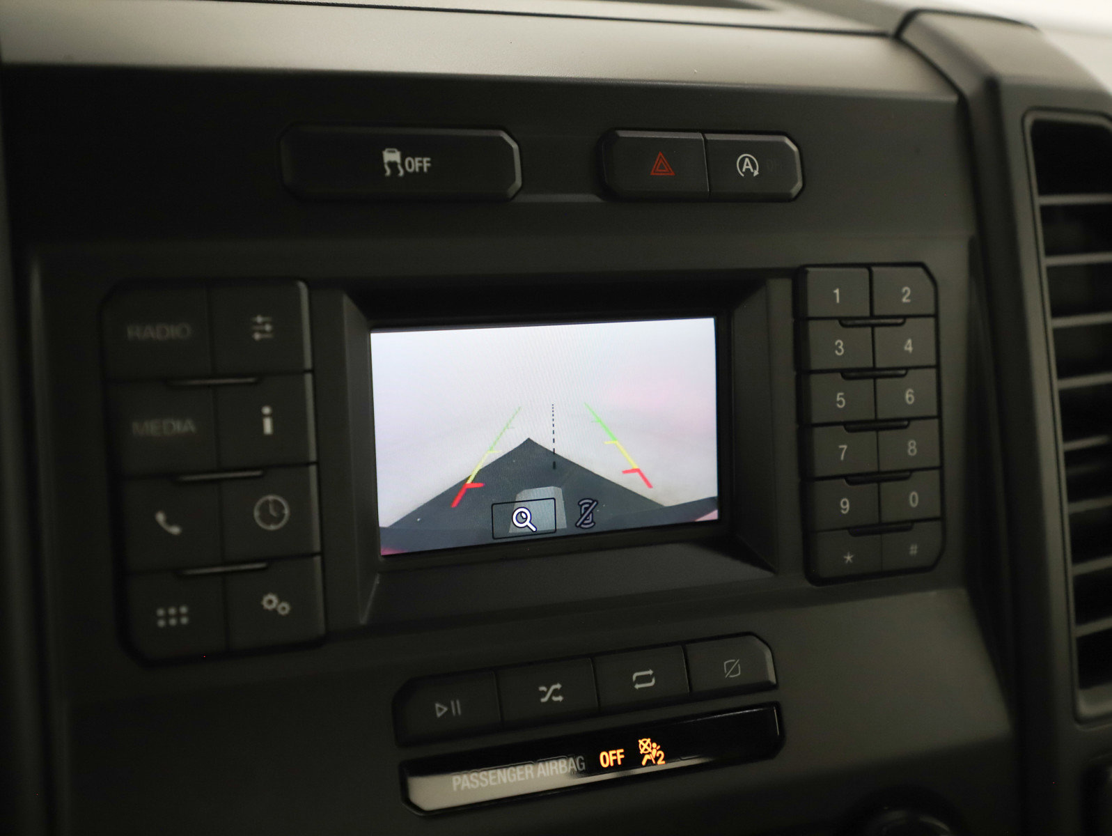 Used 2018 Ford F150 XL w/ Equipment Group 101A Mid image 16