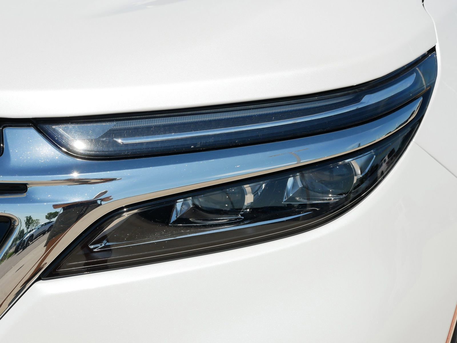 Used 2024 Chevrolet Equinox Premier image 9