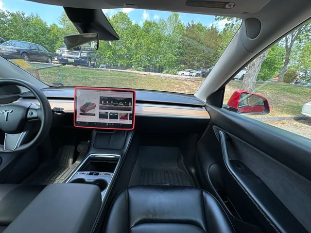 Used 2022 Tesla Model Y Long Range AWD/4WD image 26