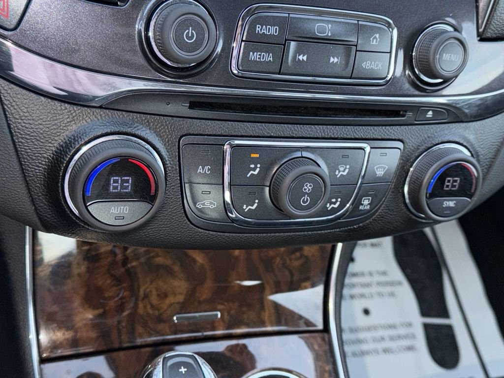 Used 2014 Chevrolet Impala LTZ image 21