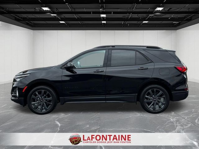 Used 2024 Chevrolet Equinox RS w/ RS Leather Package image 2