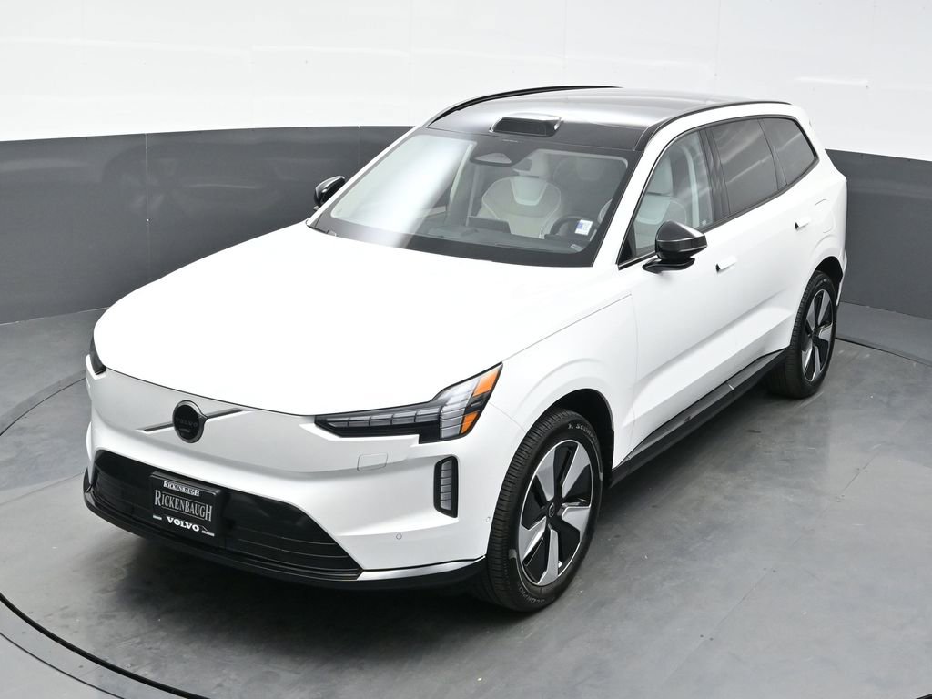 Used 2025 Volvo EX90 Plus image 30