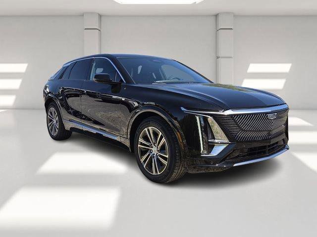New 2026 Cadillac Lyriq Luxury image 7
