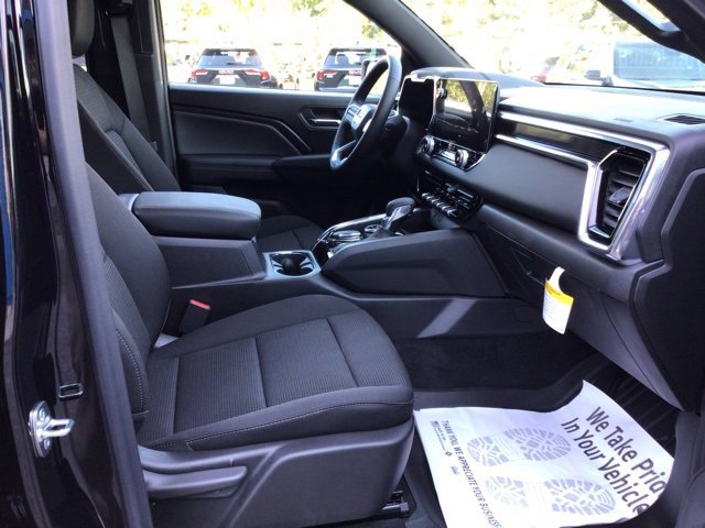 New 2026 GMC Canyon Elevation w/ Convenience Package image 15