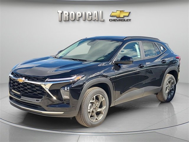 New 2026 Chevrolet Trax LT w/ Driver Confidence Package image 1