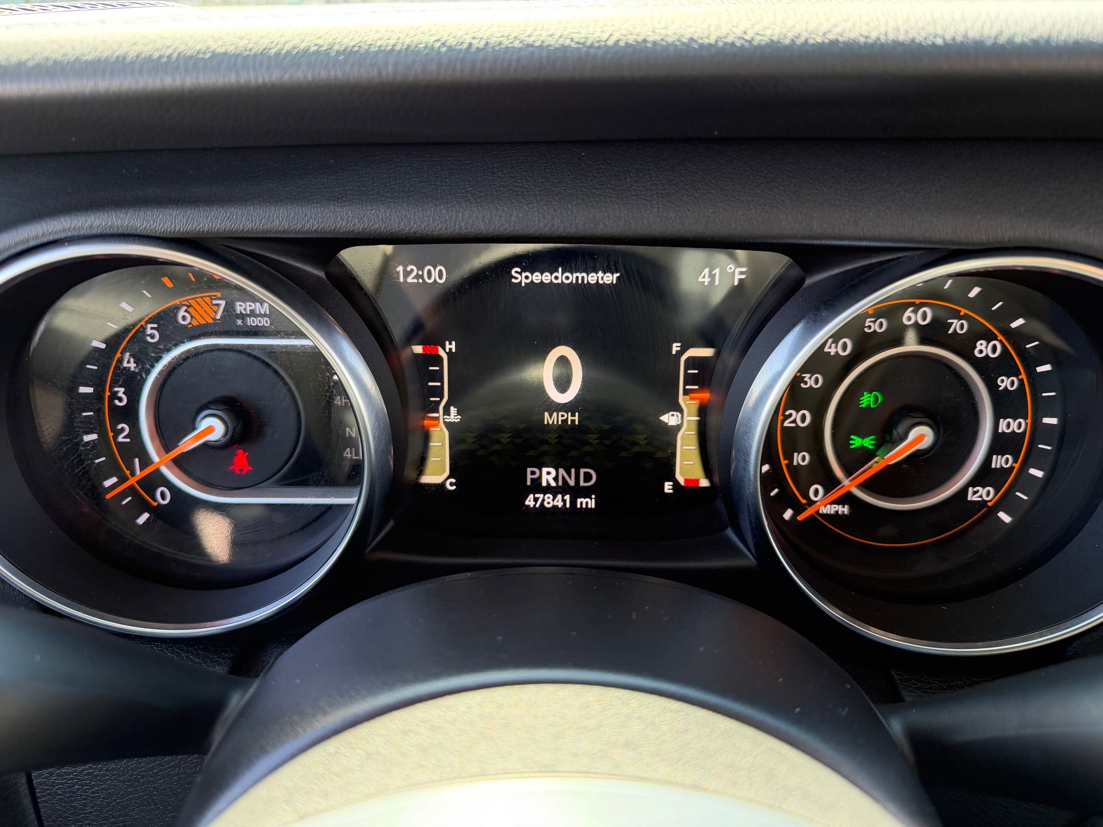 Used 2019 Jeep Wrangler Unlimited Sahara image 26