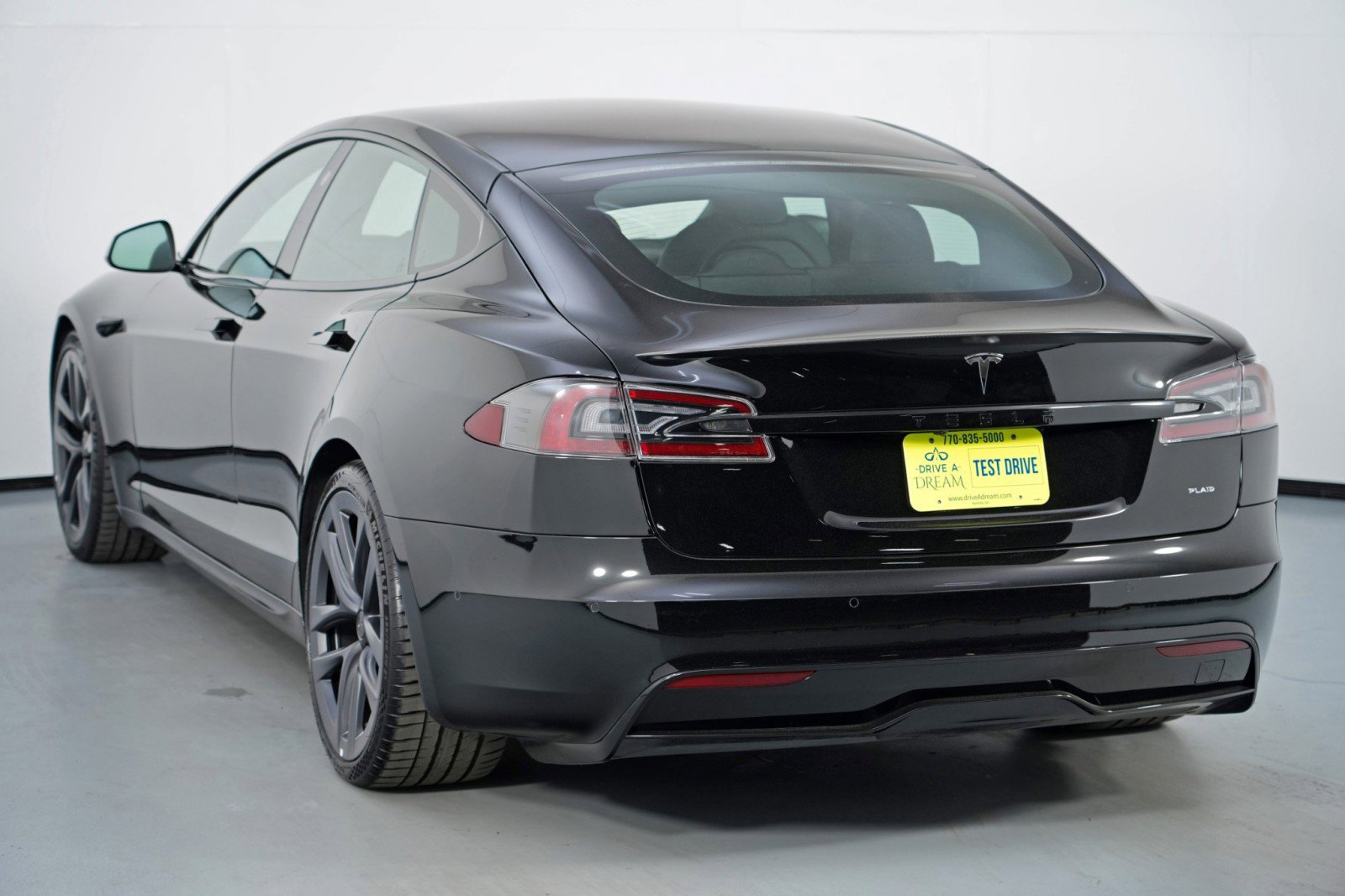 Used 2021 Tesla Model S Plaid image 54
