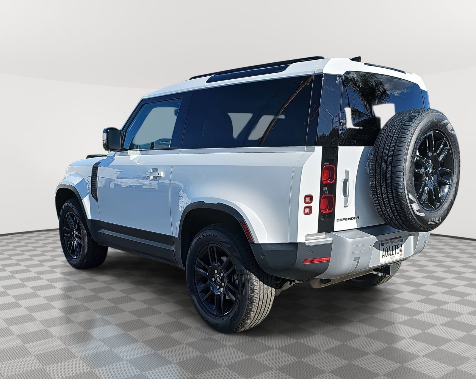 Used 2024 Land Rover Defender 90 S image 7